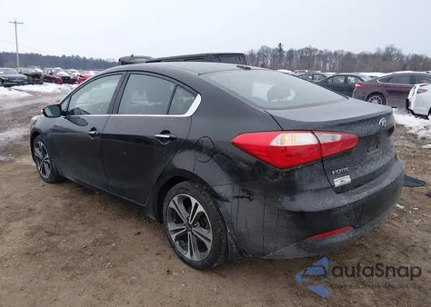 2015 Kia Forte Ex z USA, uszkodzony, nr VIN KNAFZ4A80F5307995